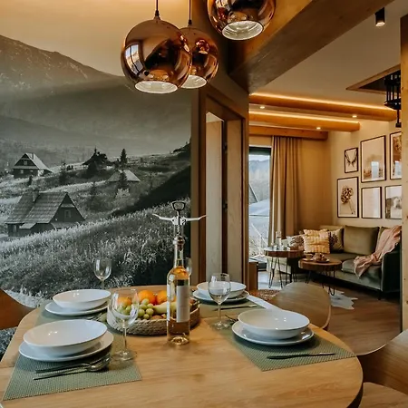 Rj Oberconiowka & شقة *